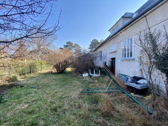 Einfamilienhaus - Baugrundstück mit Potential und großem Garten!