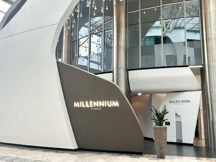 MILLENNIUM TOWER: Bürofläche im 02. Stock