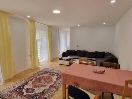 Wohnen und Arbeiten unter einem Dach: Vielseitiges Haus mit jeder Menge Potenzial!