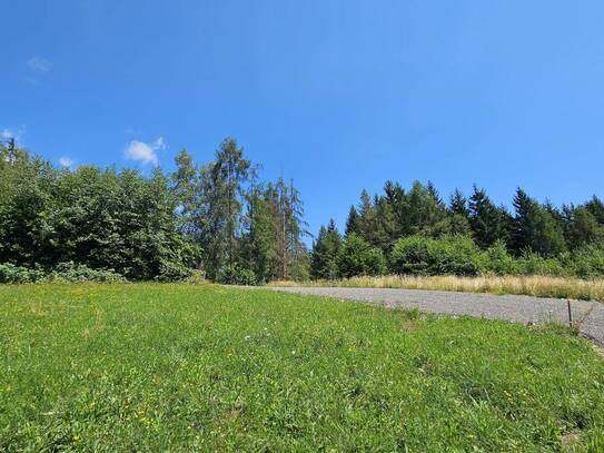 Baugrundstück mit Bergpanorama und Top Anbindung