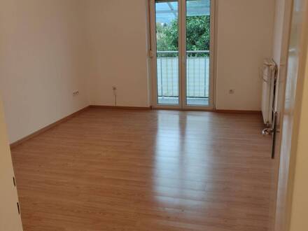 Frauental Zentrale 2-Zimmer Wohnung mit Balkon und Burg blick