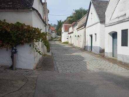 Weinkeller in der Mailberger Kellergasse von KleinWeikersdorf