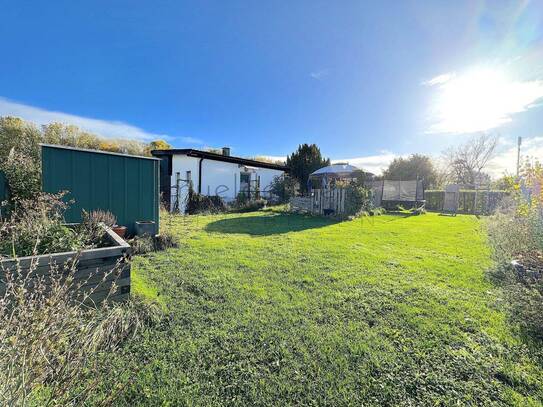 Bezauberndes Ferienhaus in Kritzendorf mit großem Garten und Pool