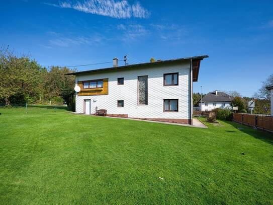 Familien aufgepasst: Haus mit viel Platz und ruhiger Lage wartet auf Sie!