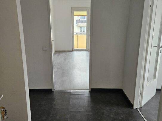 "PREISREDUKTION" 3 ZIMMERWOHNUNG MIT LOGGIA - PROVISIONSFREI !!!