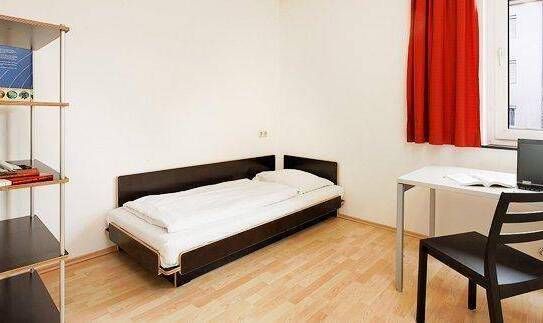 1-Zimmer Apartment im Studentenwohnheim für Jänner und Februar