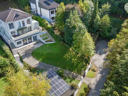 Idyllisches Refugium: Luxuriöse Villa im Wienerwald mit 6 Zimmern und Doppelgarage