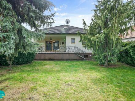 Ein Traum vom Haus am See! Gepflegter Bungalow auf Eigengrund, mit Terrasse und Seezugang! Thermisch saniert - ganzjähr…