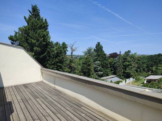 SCHÖNE MAISONETTE-GALERIE-Wohnung mit 2 großen TERRASSEN