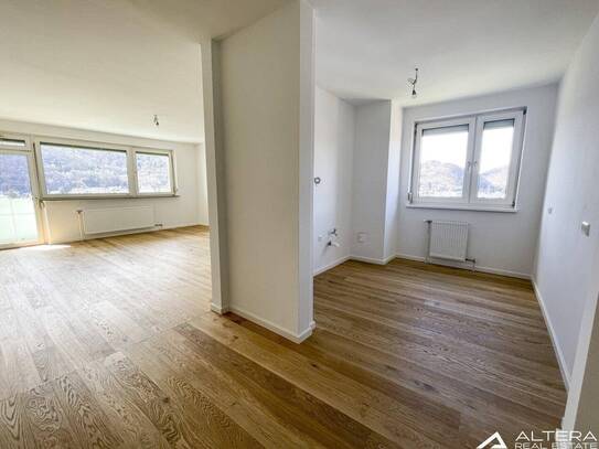 PROVISIONSFREI!! ERSTBEZUG nach Sanierung! Perfekte 4 Zimmer Wohnung mit Loggia + Parkplatz!