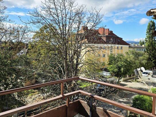 Gepflegte Pärchenwohnung mit ruhigem Balkon und Garage!