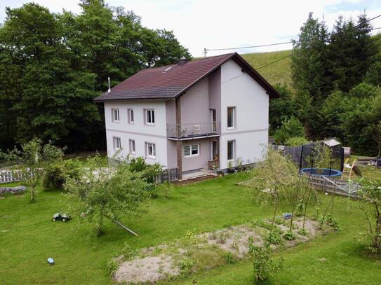 Mehrgenerationenhaus mit viel Platz im Grünen!