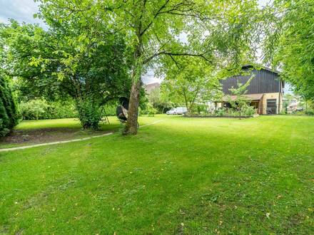 Mehrfamilienhaus „Flora" auf 5500 m2