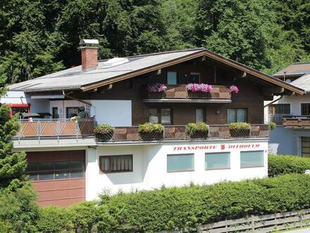 Vielseitiges Mehrparteienhaus in Zell am See - interessantes Investment!