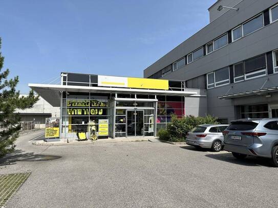 Vielseitige Gewerbeliegenschaft in verkehrsgünstiger Lage zu mieten!