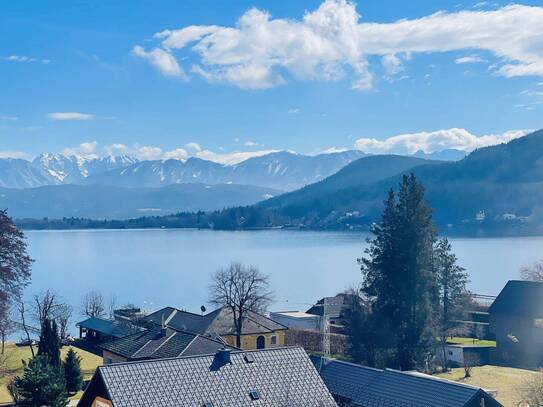 Absolute Top Lage - Wohnen am Wörthersee mit traumhaftem eigenen Seezugang