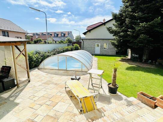 Beeindruckende Familienoase inkl. Pool und Garten!