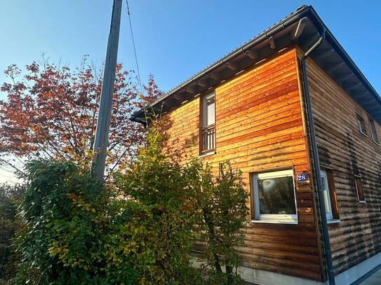 Helles Einfamilienhaus in ruhiger Lage mit XXL Dachterrasse