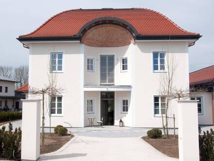 Neubau-Villa/Landhaus in exklusiver ruhiger Lage