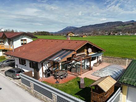 Bergblick, Pool und grünes Paradies - Einfamilienhaus in Hallein