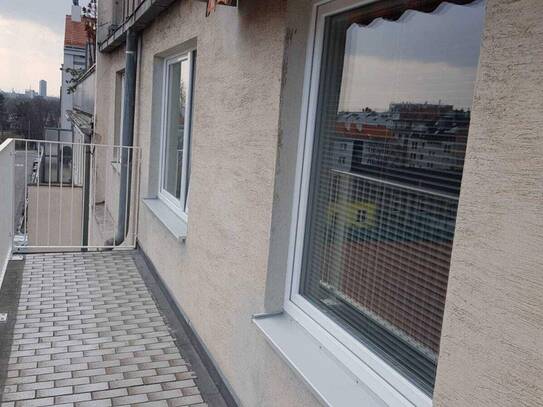 Fernblick Terrassenwohnung in zentraler Lage!