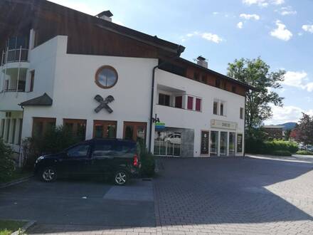 Groẞzügige Wohnung mit Balkon und Einbauküche in Fieberbrunn