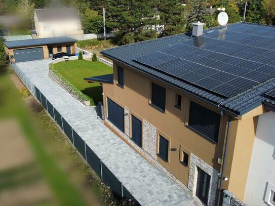 Energiesparendes Einfamilienhaus mit nachhaltiger und moderner Architektur in 2410 Hainburg an der Donau.