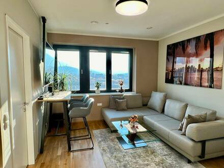 Reserviert! Attraktive Penthouse-Wohnung mit zweieinhalb Zimmern in Innsbruck