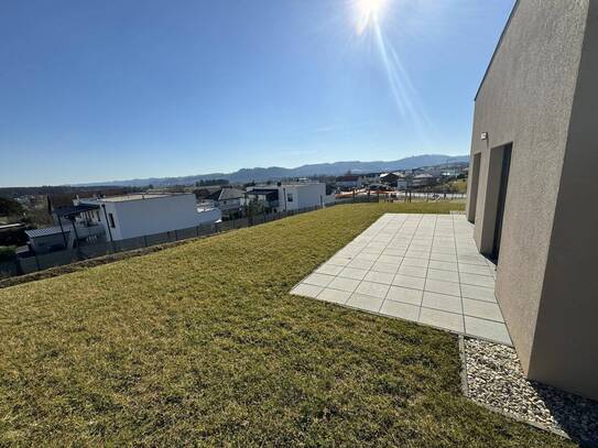 Wunderschöne neuwertige großzügige Wohnung (109,85m²) mit Terrasse & Garten in Fürstenfeld