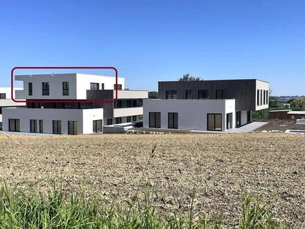 DG-Wohnung mit 3 Zimmern & großer Terrasse! PROVISIONSFREI & BEZUGSFERTIG!