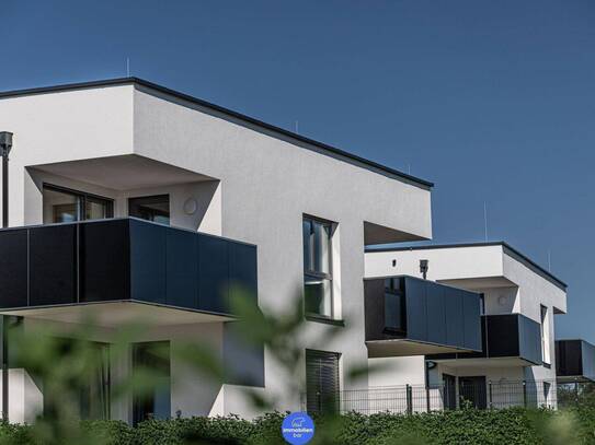 Moderne vermietete Traumwohnung in Top-Lage mit Balkon und Carport