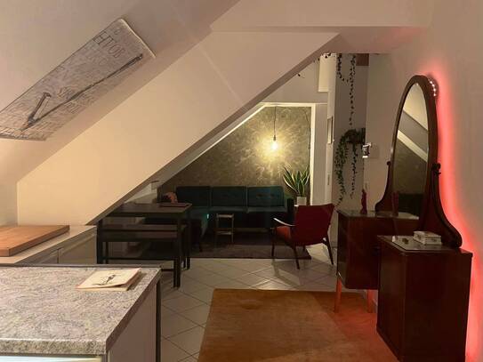 Cosy, fully furnished 2BR home in the heart of Vienna (Neubau) • Gemütliche, voll möblierte 2BR Wohnung im Herzen von W…