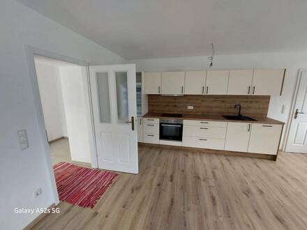 Barrierefreie 58m² Wohnung mit Burgblick!