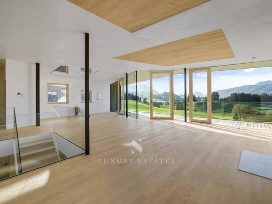 Almfeeling in traumhafter Aussichtslage im Bezirk Kitzbühel I Tiroler Architektur - Villa mit luxuriöser Ausstattung