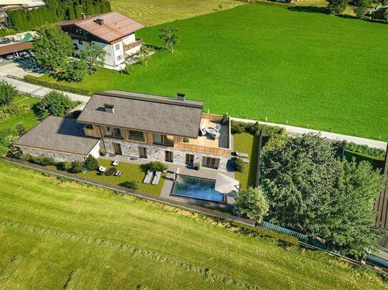 Exklusives Neubau-Chalet in St. Johann – Traumhafter Blick auf das Kitzbüheler Horn und den Wilden Kaiser