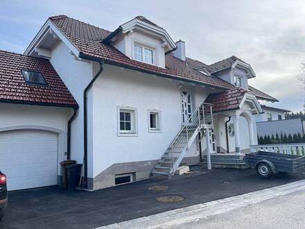 2 Zimmer-Wohnung mit Balkon und Parkplatz - zum Wohlfühlen