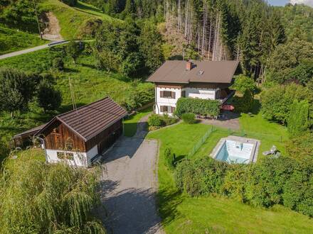 Einzigartiges Mehrfamilienhaus mit großem, idyllischem Grundstück nahe Künstlerstadt Gmünd