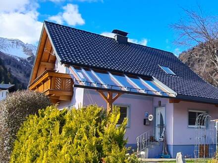Einfamilienhaus mit Doppelgarage und Carport - Lebensqualität im Luftkurort