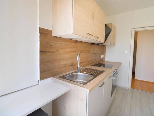 GEIDORF: helle 3-Zimmer Wohnung mit Balkon +2er WG tauglich+