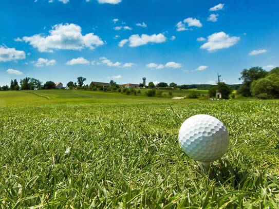 Golferlebnis der Extraklasse: Charmanter 9-Loch Golfplatz in traumhafter Lage