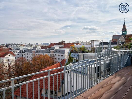 Sanierte Dachgeschosswohnung in Toplage nahe U6 Nußdorfer Straße mit zwei Terrassen und Klimaanlage