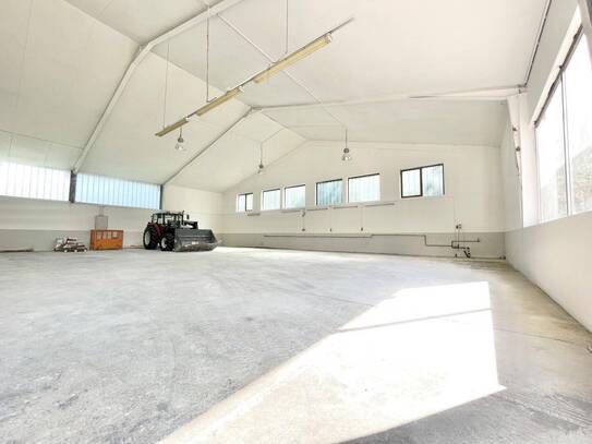 Großflächige Lagerhalle für Ihren Betrieb - 1200m² flexibel nutzbar!