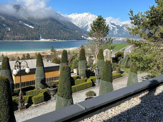 Exklusive Wohnung mit Seeblick & Garten