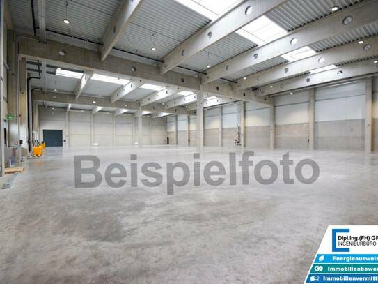 5.000 bis 6.250m² moderne Gewerbehalle mit bis zu 9.000m² Lagerfläche - Laderampen, Autobahnanschluss, uvm.