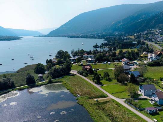 Neubau - Belagsfertiges Einfamilienhaus 80 Meter vom See