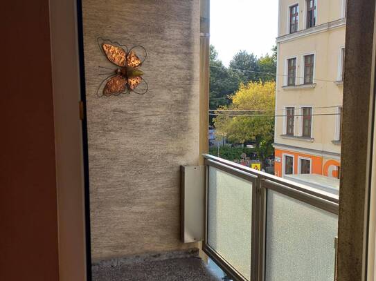 85m² Wohnung mit Balkon (WG-geeignet)