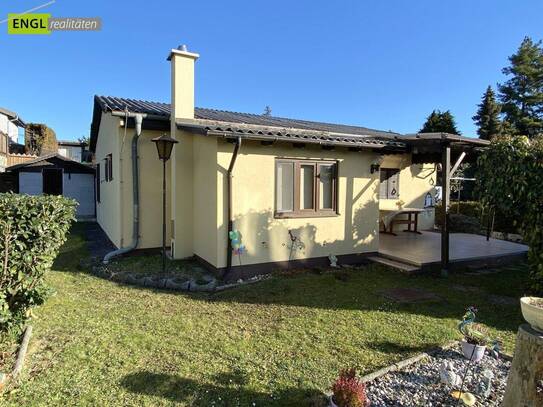 "Jetzt schon auf den Sommer Freuen" Bungalow auf Pachtgrund mit großem Garten und Pool beim Badeteil Steinbrunn