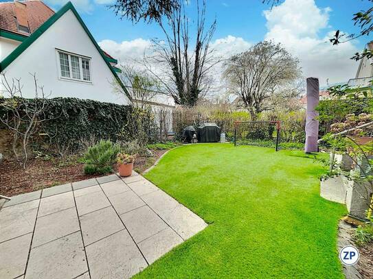 Charmantes Einfamilienhaus mit Garten und Carport in ruhiger Wohngegend !