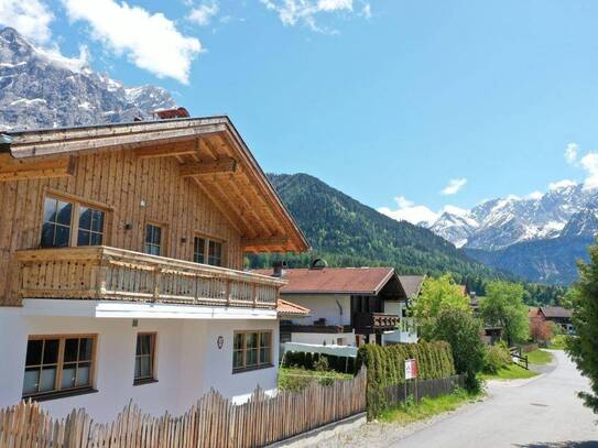 Dein Sonnenblick hinter den Bergen