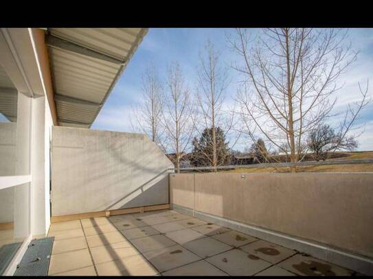 Helle Neubau Maisonette unverbaute Aussicht